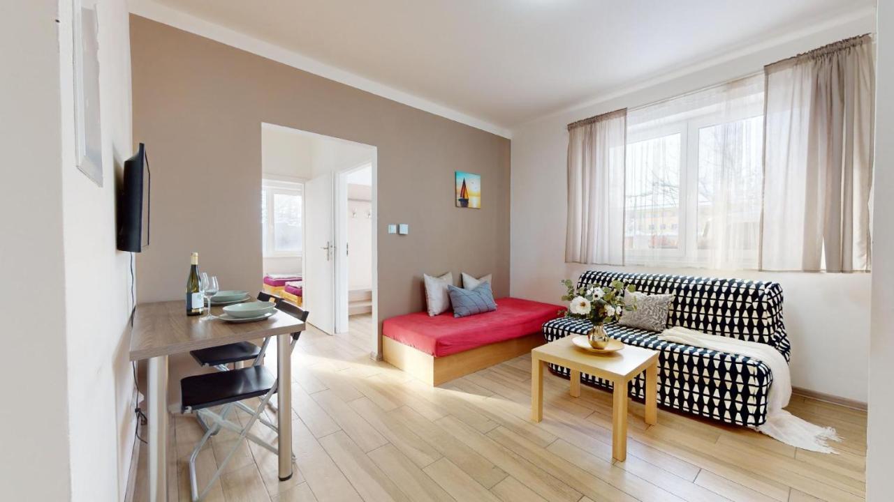 Apartman Dubova Milovice  Exterior photo