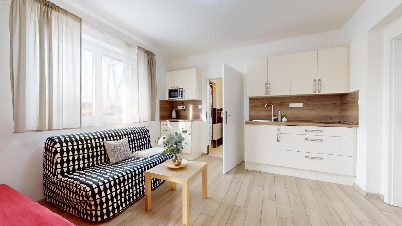 Apartman Dubova Milovice  Exterior photo