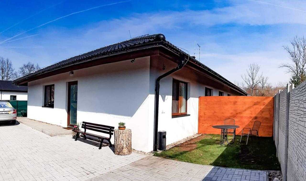 Apartman Dubova Milovice  Exterior photo